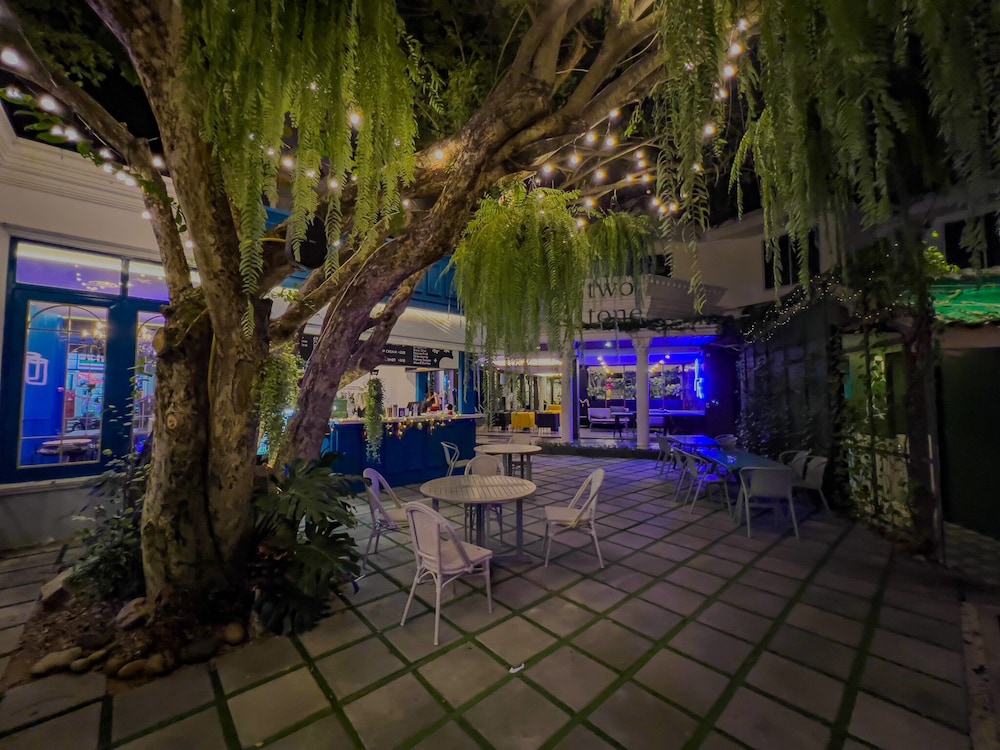 Prs Hotel 10/57