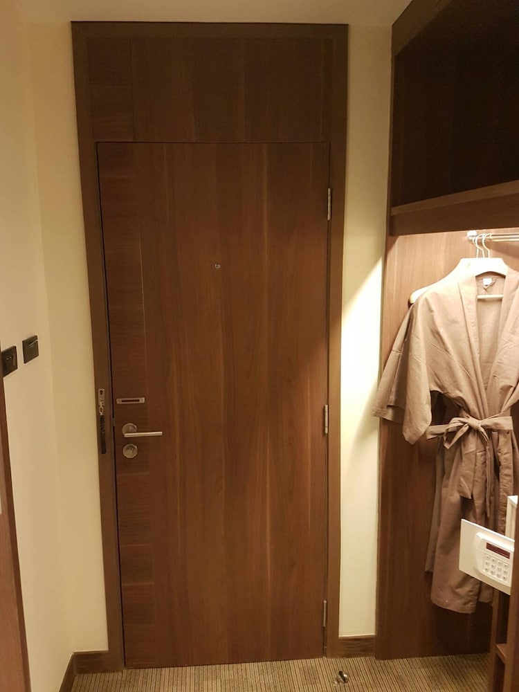 ルイス タバーン ホテル 写真5