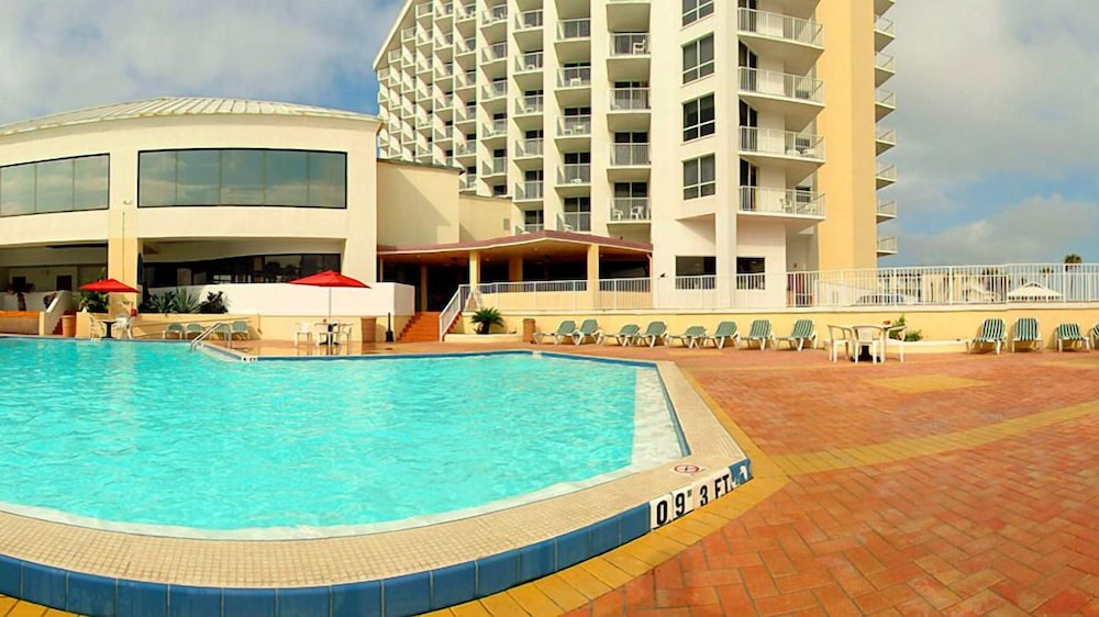 Renaissance Daytona Beach Oceanfront Hotel 8/60