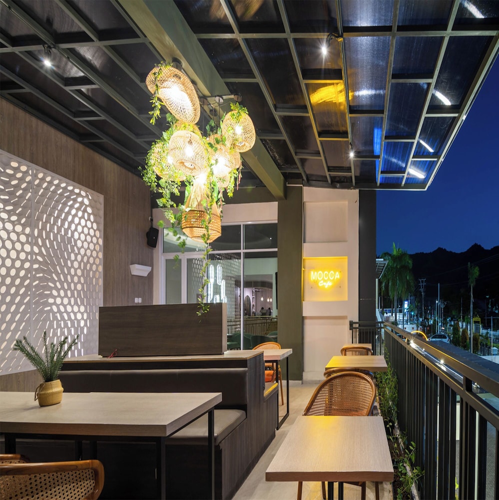 Yulia Hotel Managed by HIG 5/48