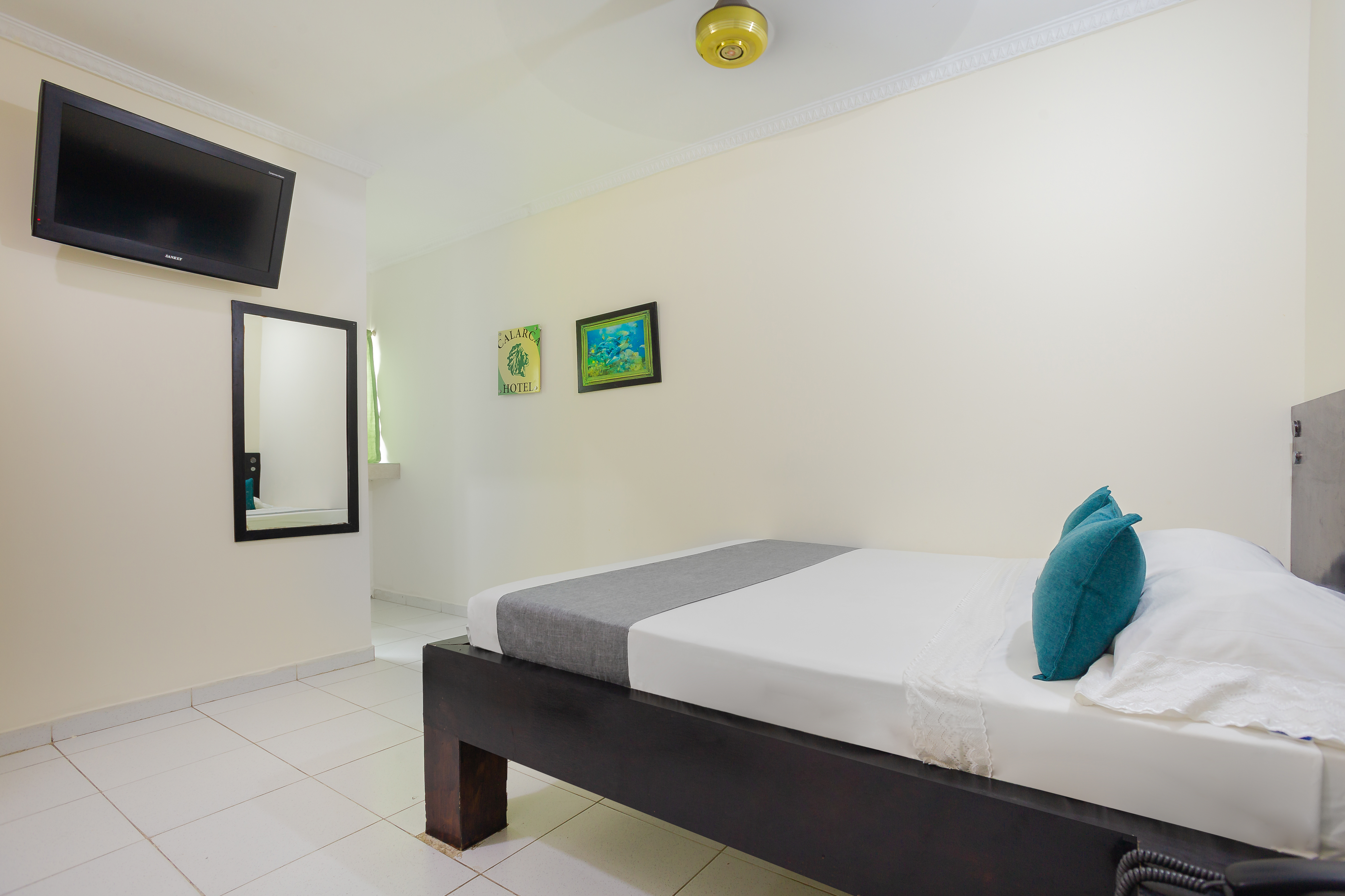 Hotel Calarca 1 11/59