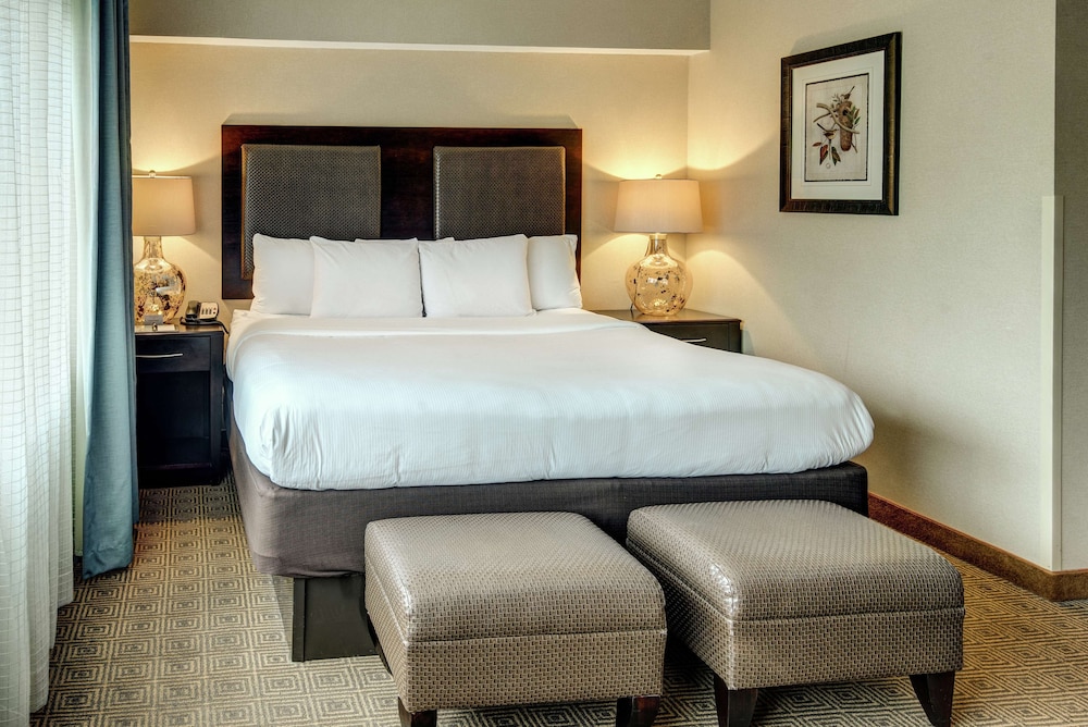 DoubleTree by Hilton Hotel Tinton Falls - Eatontown 6/51