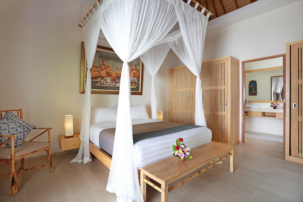 Villa Bali Asri Batubelig 9/50