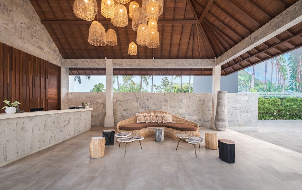 MONTIGO RESORTS SEMINYAK 10/73