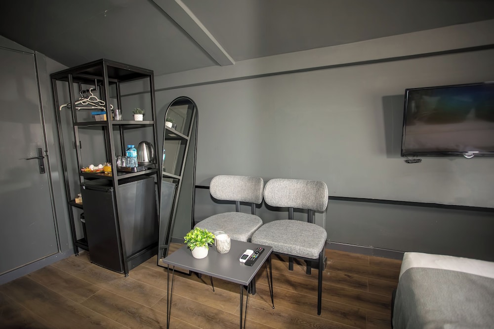 Arkem 2 Hotel 43/66