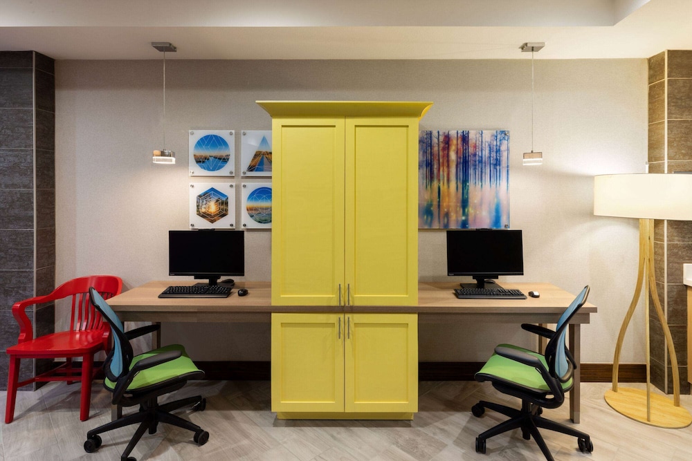 Hawthorn Suites by Wyndham Kingwood/Houston 22/30