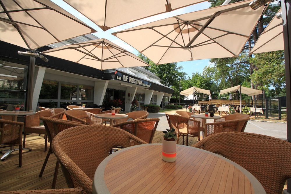 HÔTEL LE RÉGINA 31/59