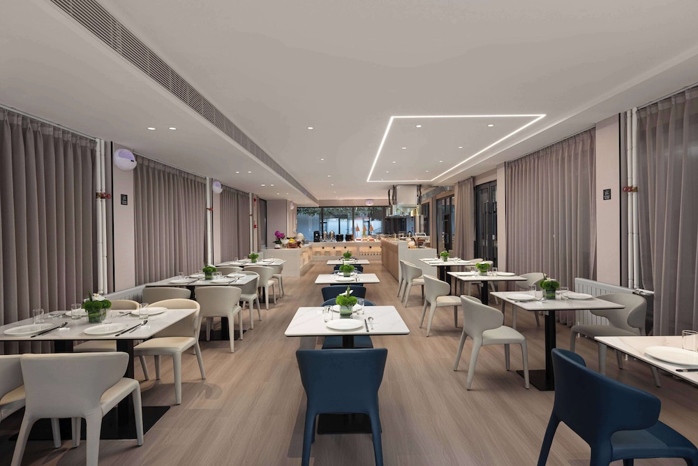 Microtel by Wyndham Xian Beilin 31/37