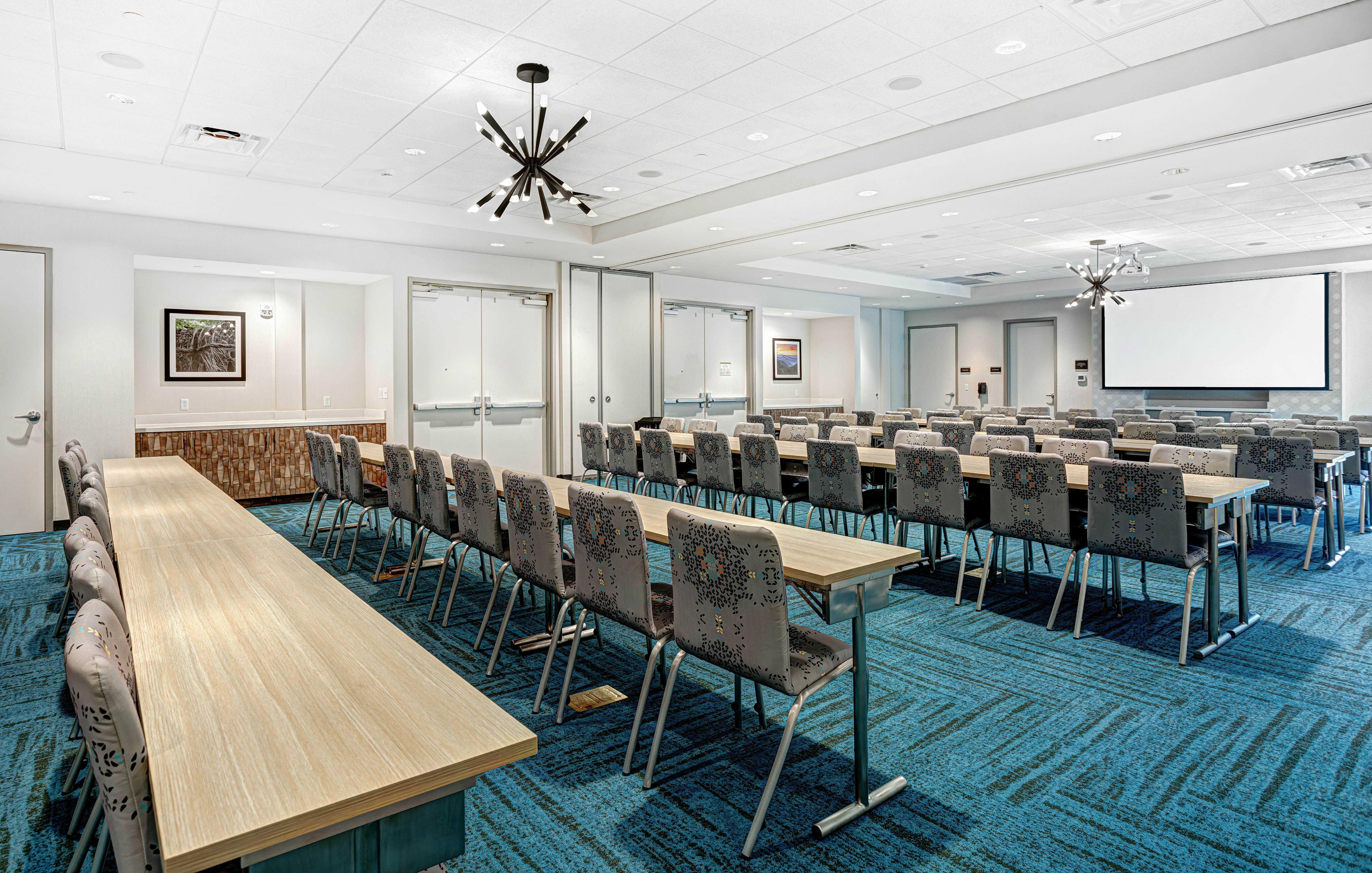 Home2 Suites by Hilton Johnson City 13/14