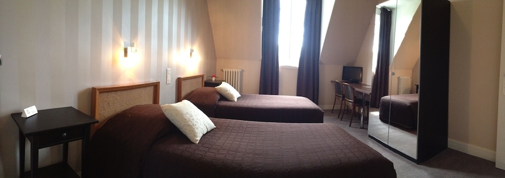 Le Grand Hotel de L Esperance 28/52