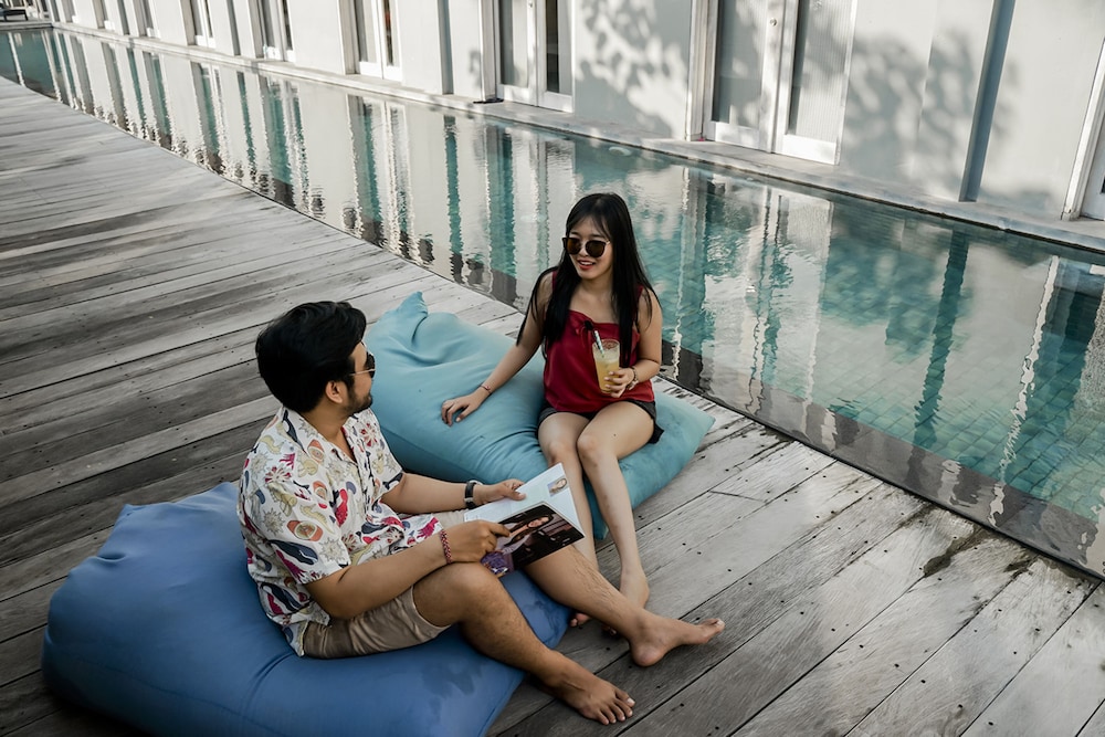 FRii Bali Echo Beach 38/62