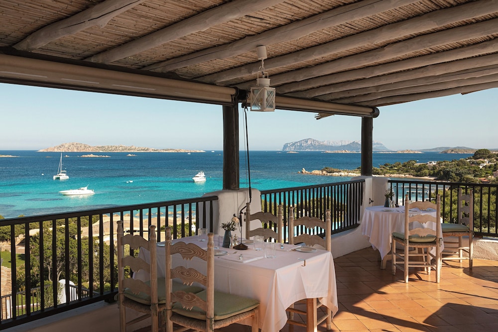 Hotel Romazzino, a Luxury Collection Hotel, Costa Smeralda 38/50