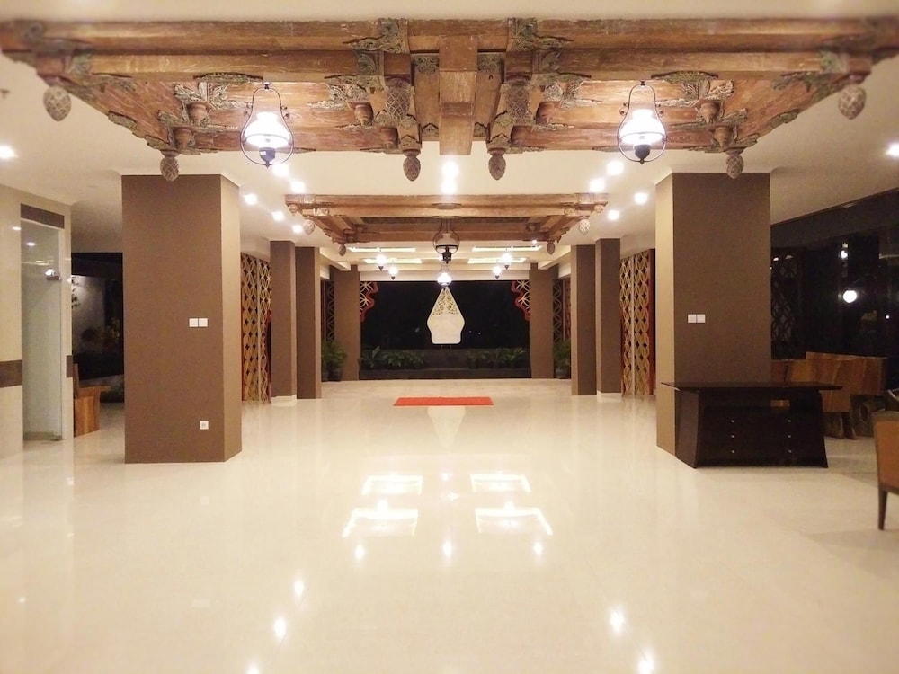 Java Village Resort 12/56