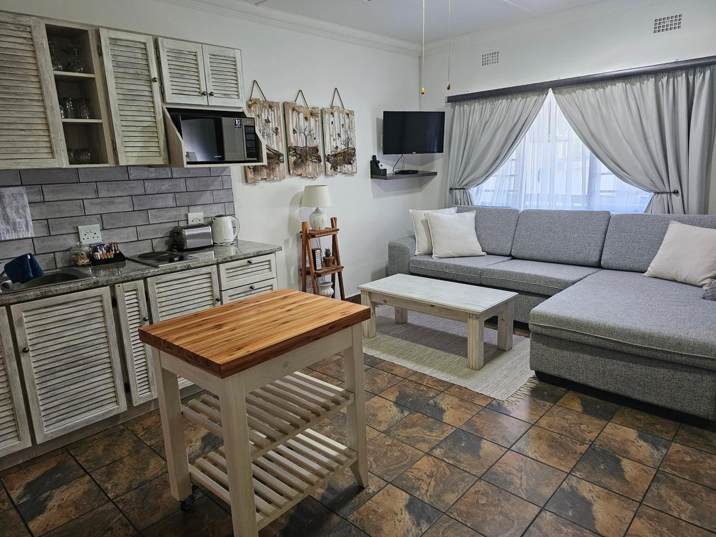 Leopard Corner Guest House 44/62