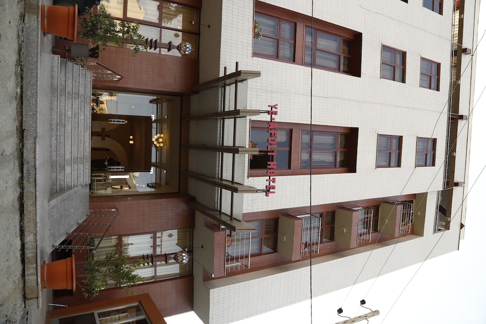 Ye-Afoli International Hotel 5/79