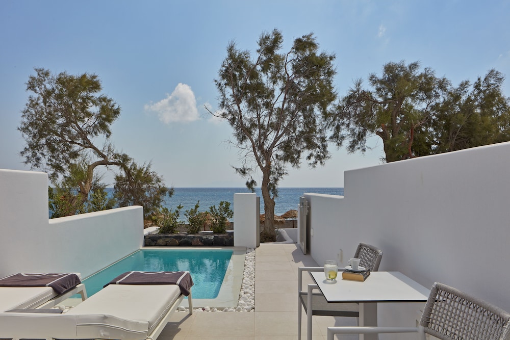 Costa Grand Resort and Spa in SANTORINI