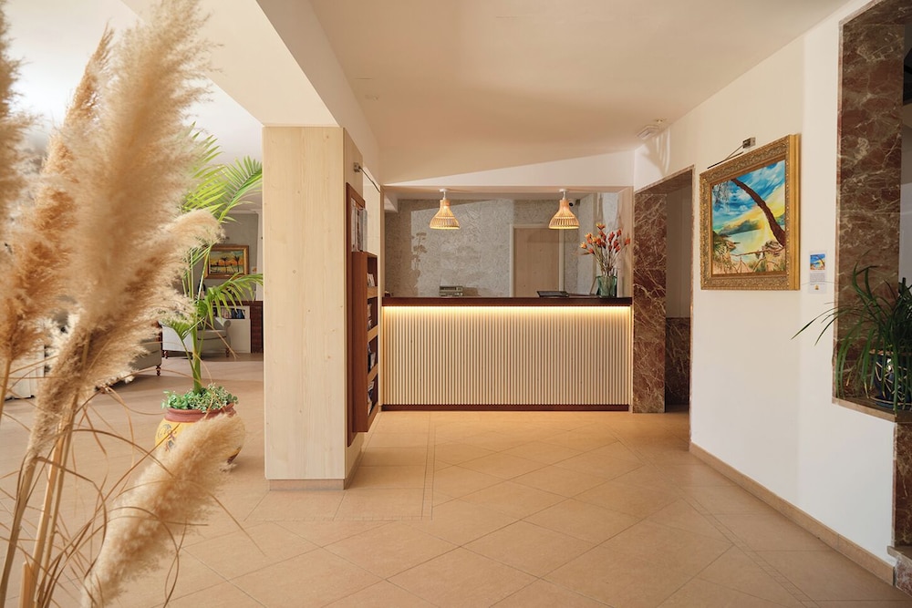 Playa Mondrago Hotel Apartments 9/57