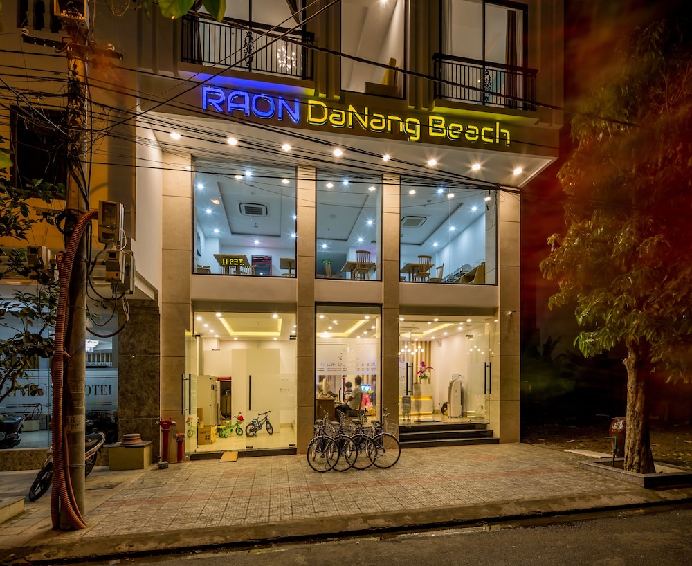 Raon Danang Beach Hotel 3/73