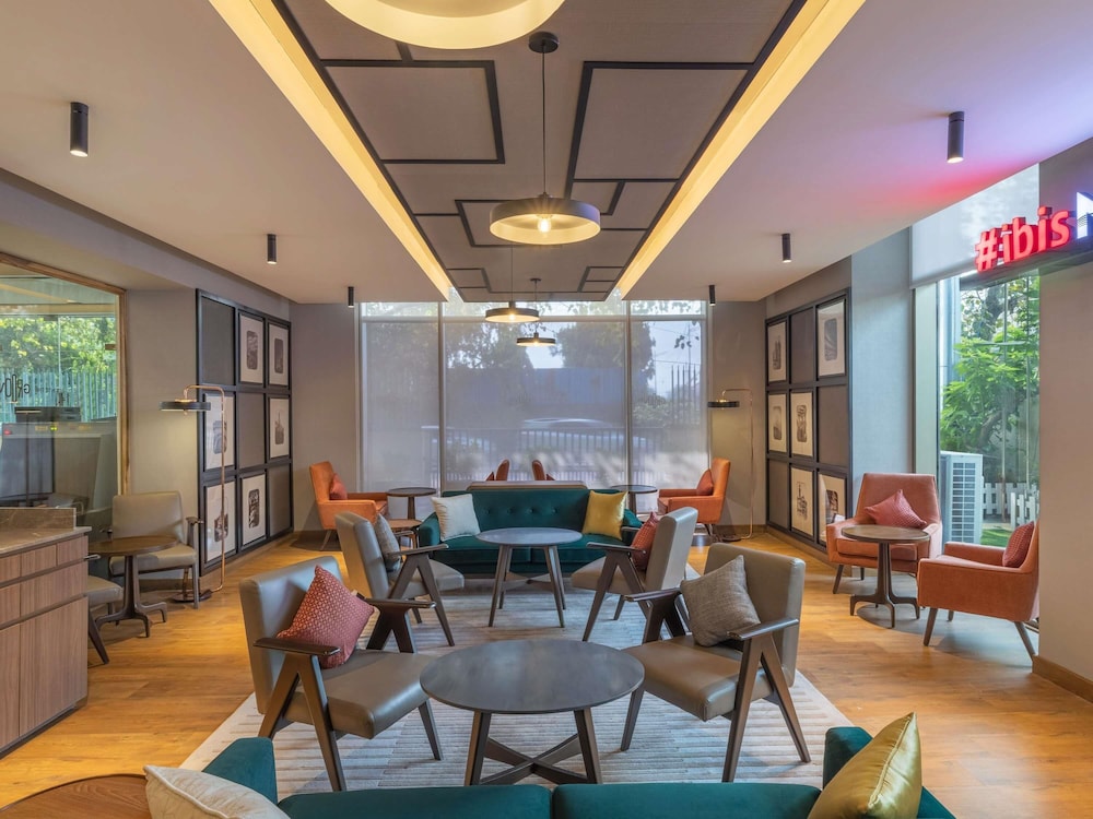 Ibis Mumbai Airport - An Accorhotels Brand 35/69