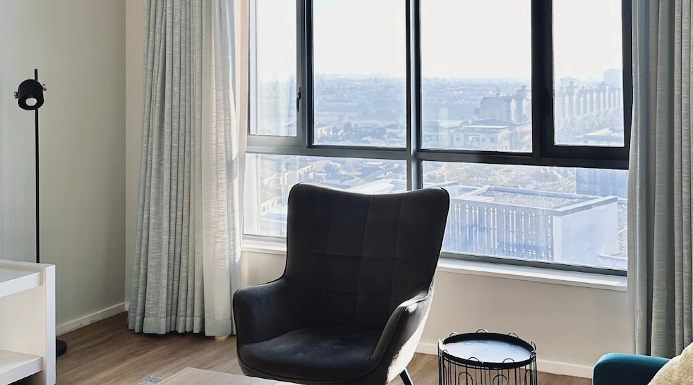 Axis Luxury Apartments 21/25