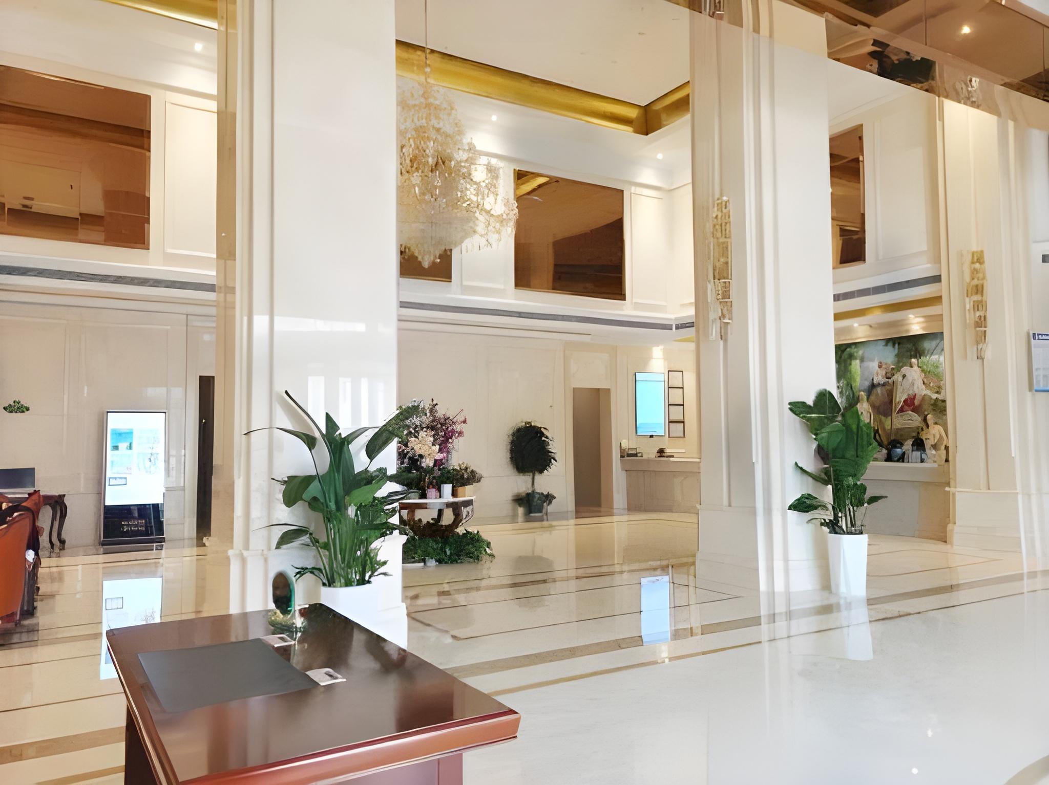 Vienna International Hotel (New Economic Development Zone store of Nanchang West Railway Station) 13/48