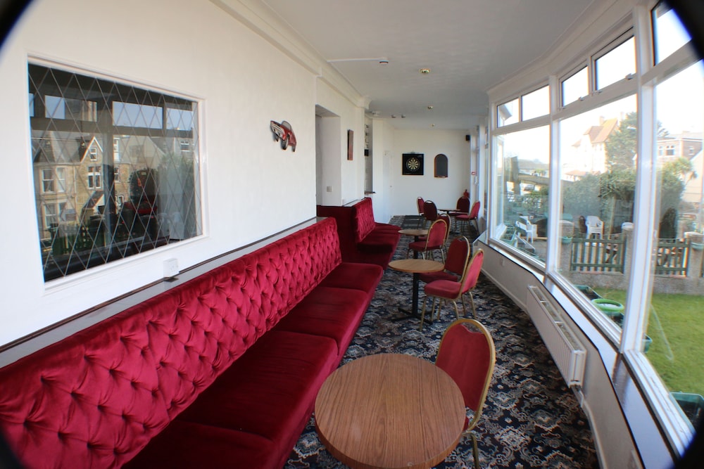 The Glendeveor 26/50