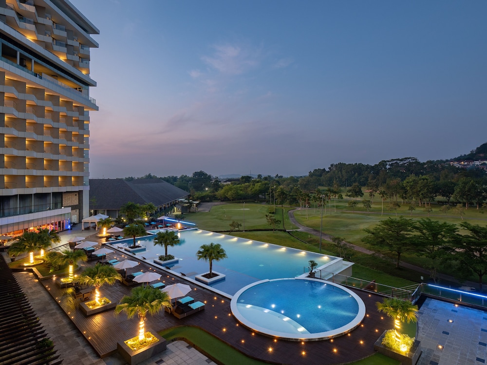 Radisson Golf And Convention Center Batam 7/74