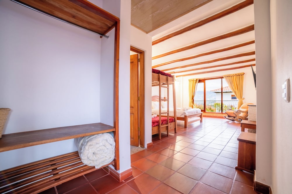 Hotel Campestre Cordillera de Los Andes 37/58