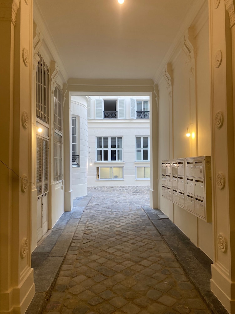 1Er Etage Opera 30/52