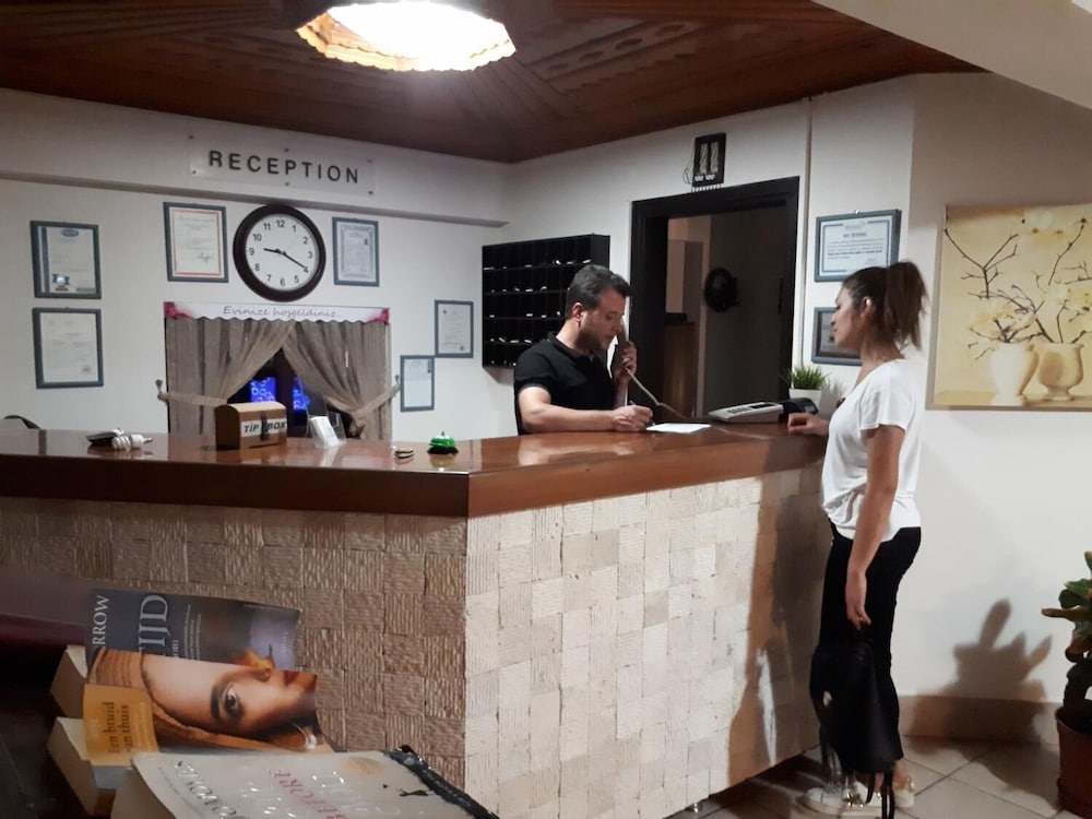 Hamle Hotel 9/48