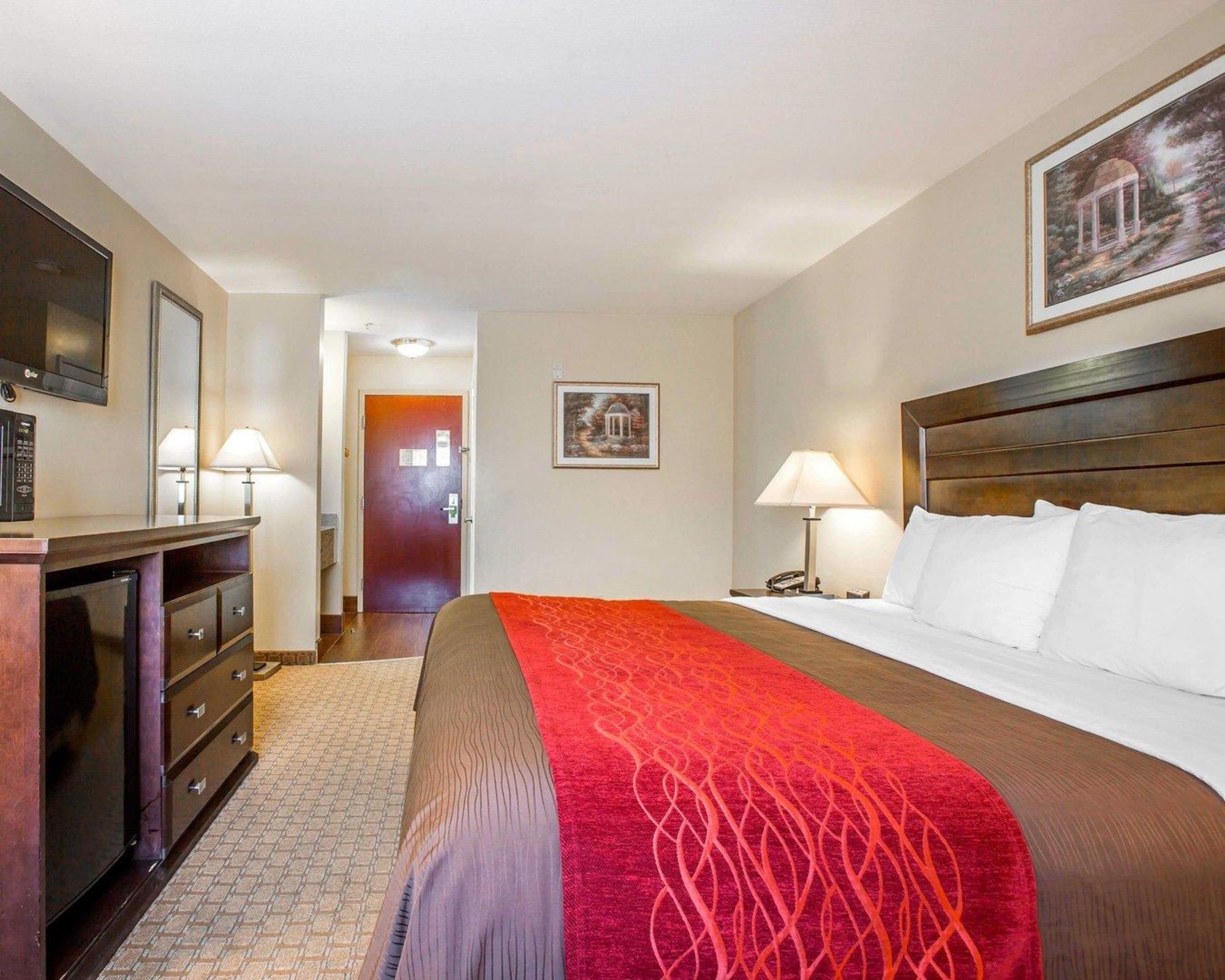 ROOM, KING BED, ACCESSIBLE