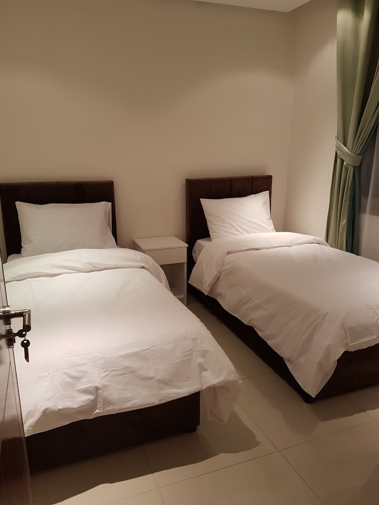 Magic Suite Al Mahboula - 2 9/36