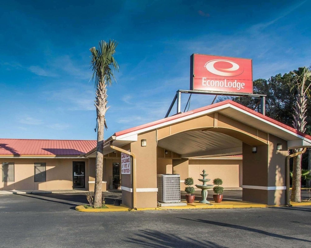 Econo Lodge Defuniak Springs I-10 6/31