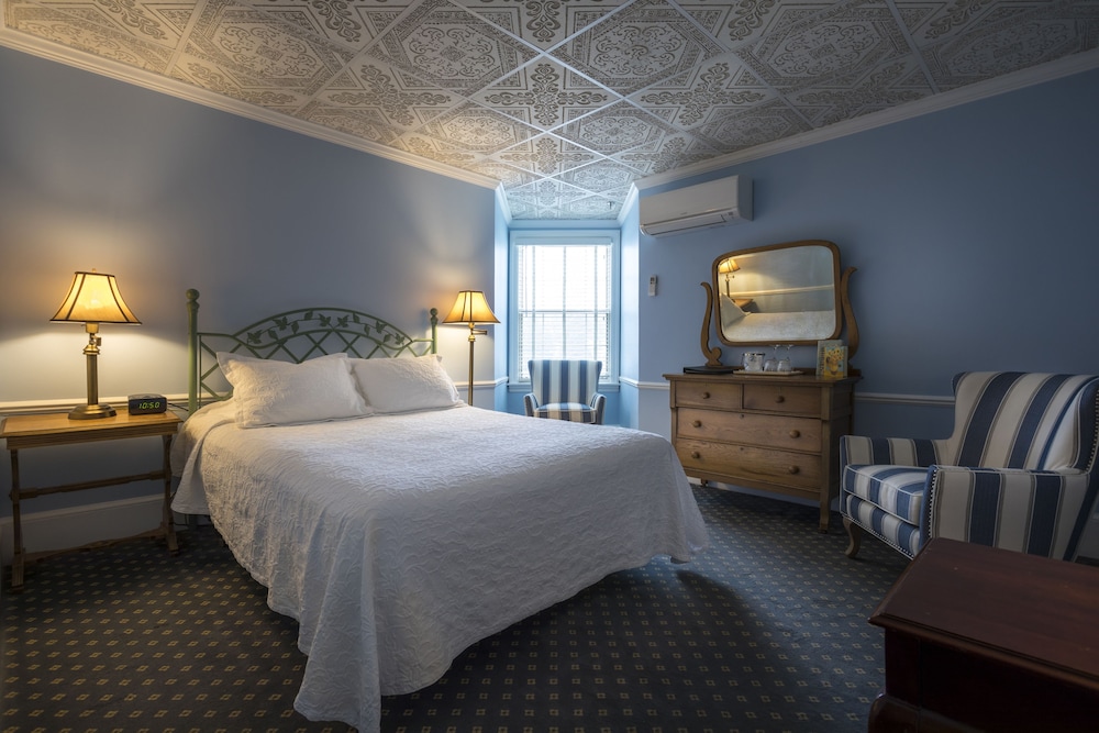 Stafford s Bay View Inn 15/50