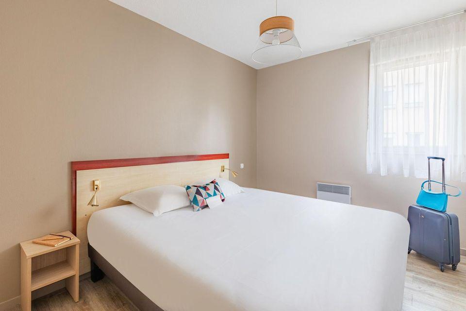 Grand, Apartment, 2 Sofa