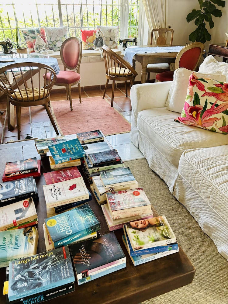 At Home In Malaga Bed And Breakfast 42/55