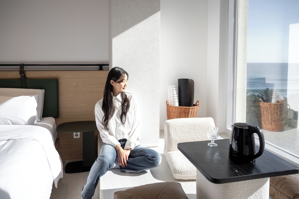 Avvio Hotel 41/50