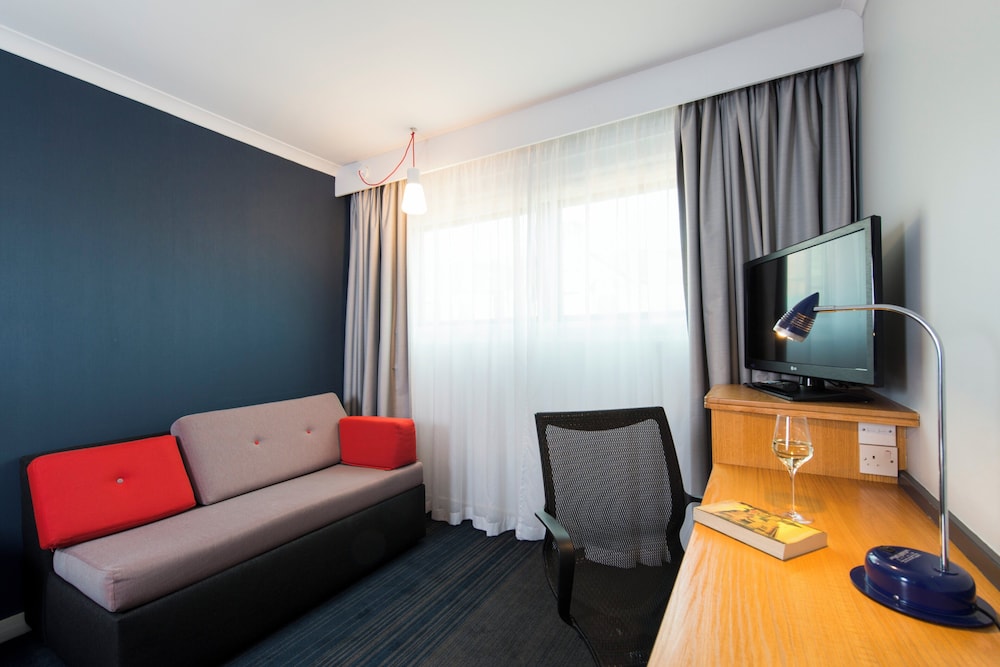Express By Holiday Inn Birmingham Oldbury 38/61