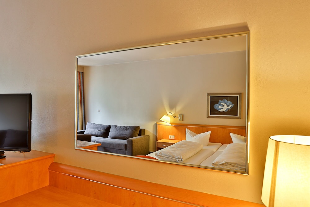 Hotel Quellenhof 13/48