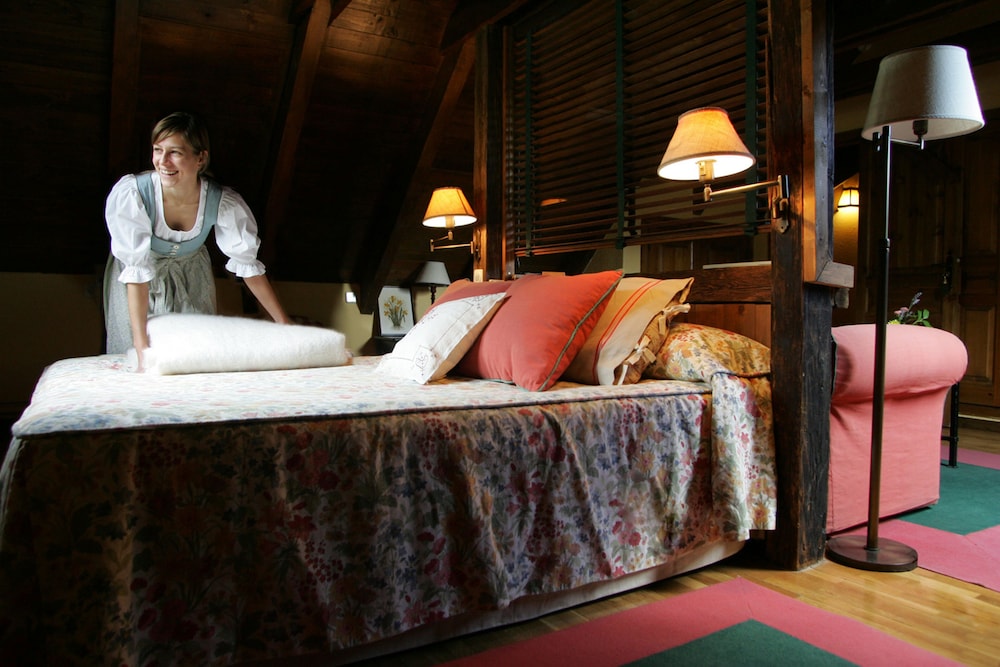 HOTEL VAL DE RUDA 7/76