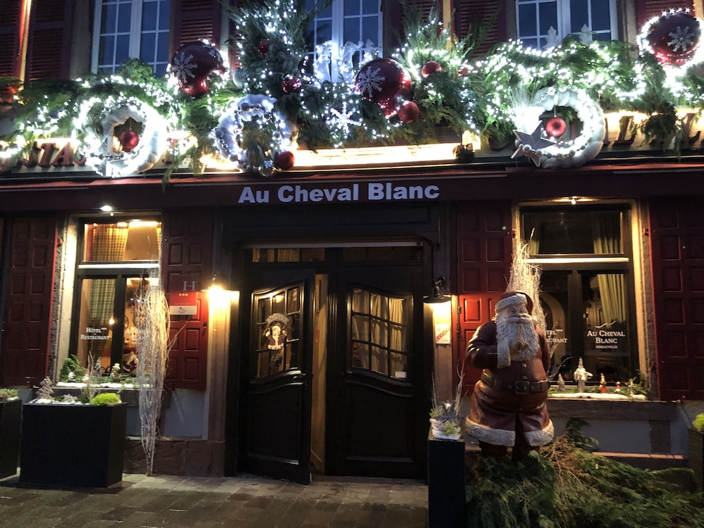 Au Cheval Blanc Hôtel Et Restaurant 1/49