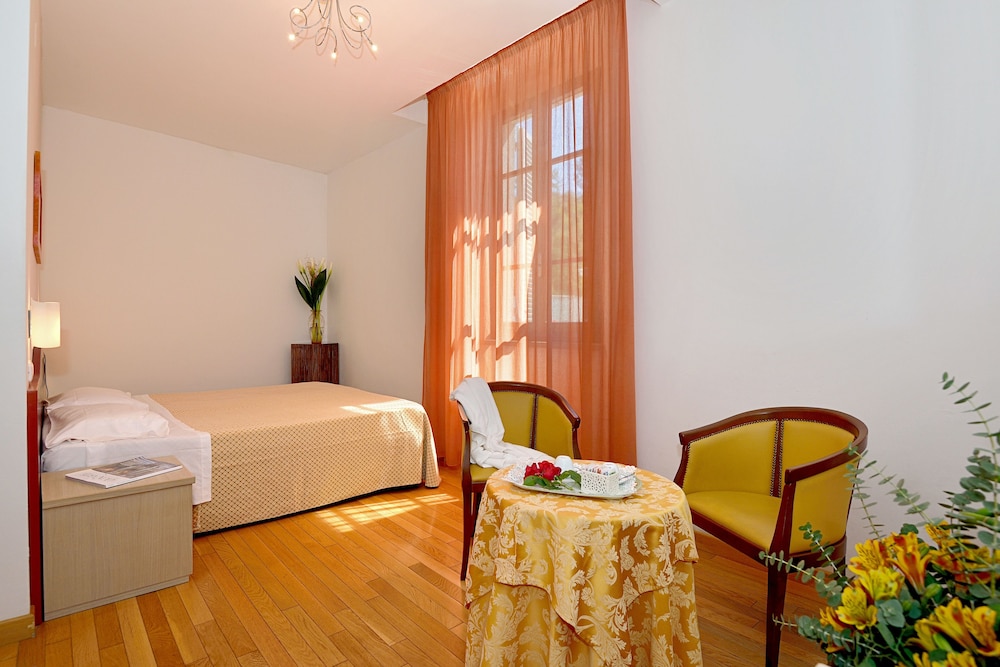 Hotel La Colonna 29/60