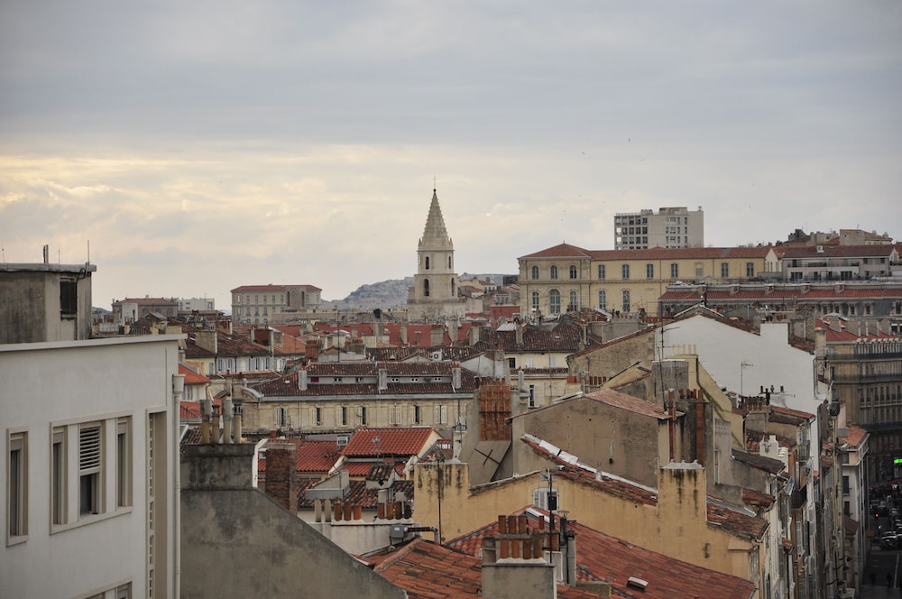 Massilia Hotel 40/50