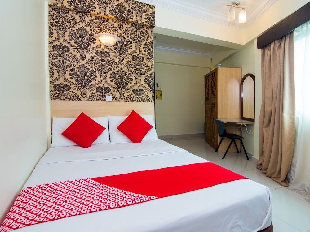 OYO 528 Andaman Sea Hotel 29/41