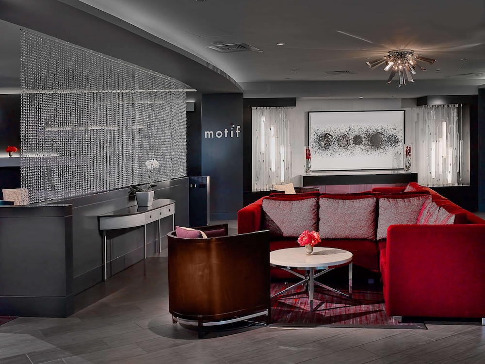 The Royal Sonesta Boston 25/33