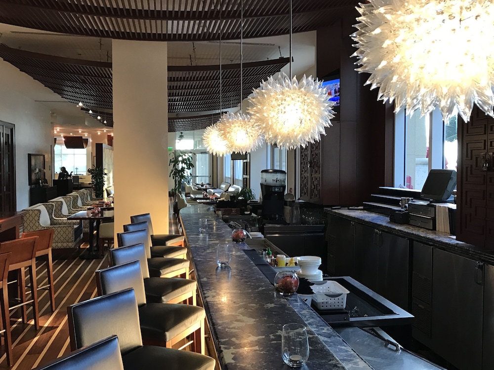 Palm Beach Singer Island Resort and Spa Luxury Suites 30/50