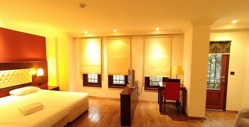 MANGANA KONAK HOTEL 20/64