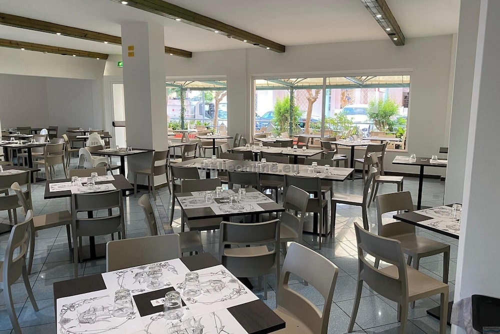 Hotel Aron 45/50