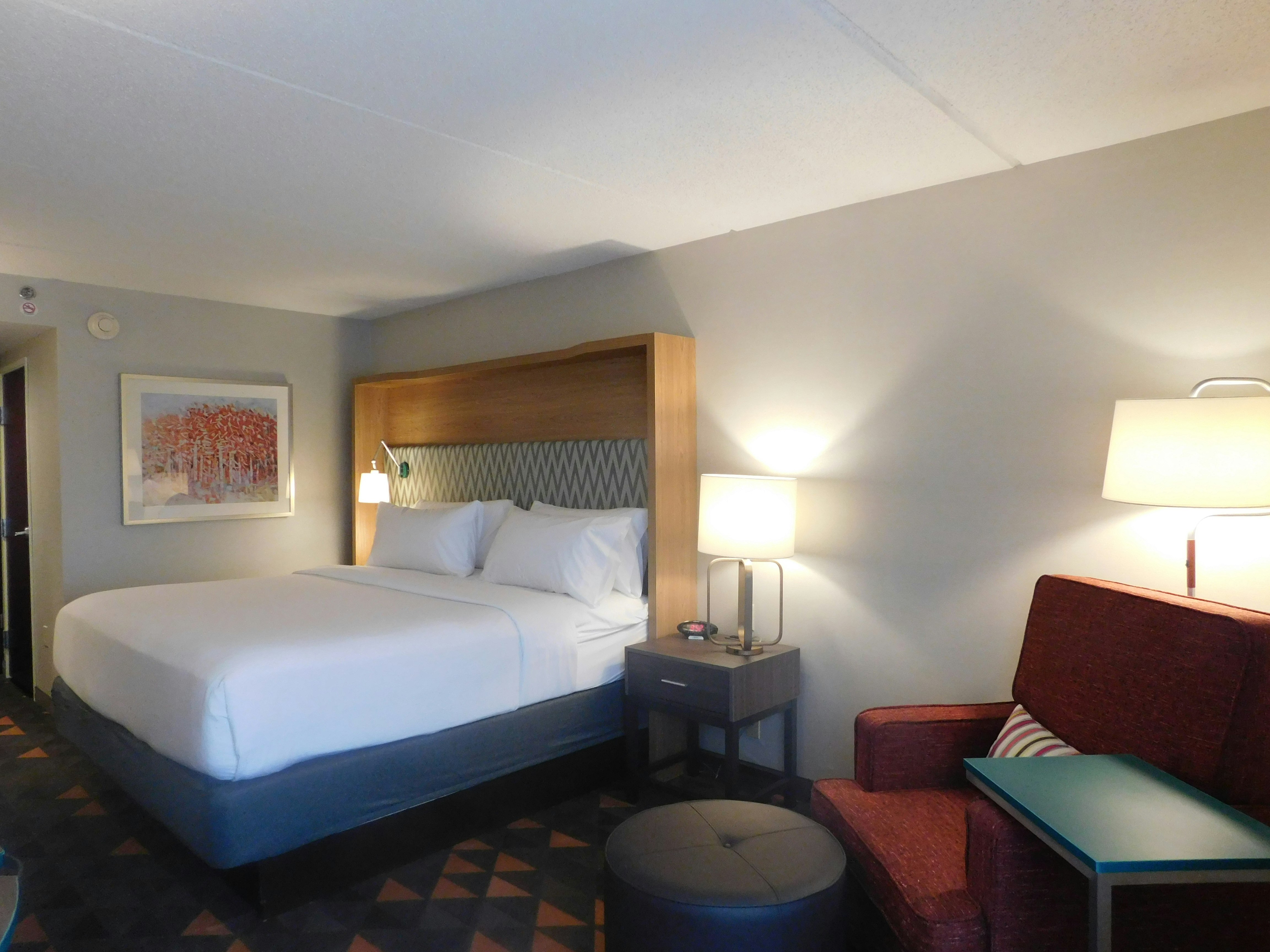 Holiday Inn Hotel and Suites Rochester Marketplace 17/64