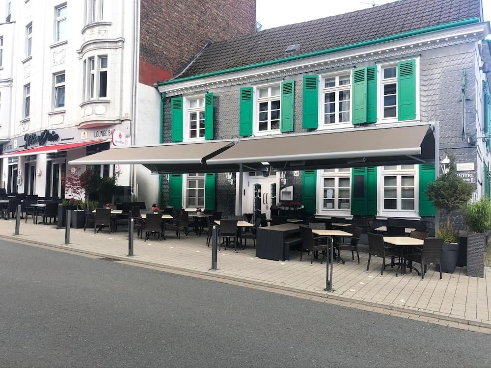 Hotel Restaurant zum alten Postwagen 4/50